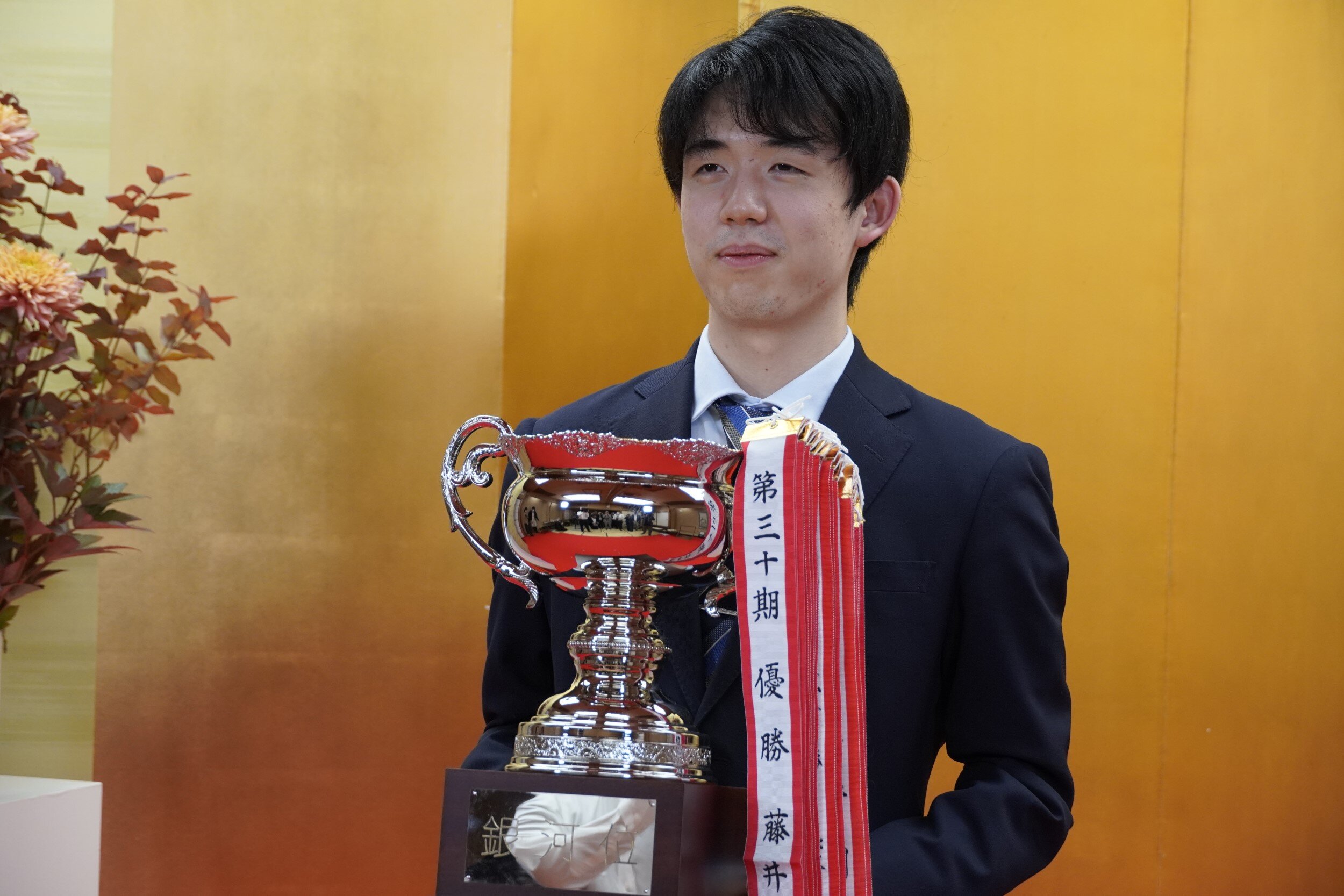 将棋スペシャル「藤井聡太 八冠制覇の瞬間」｜CCNet
